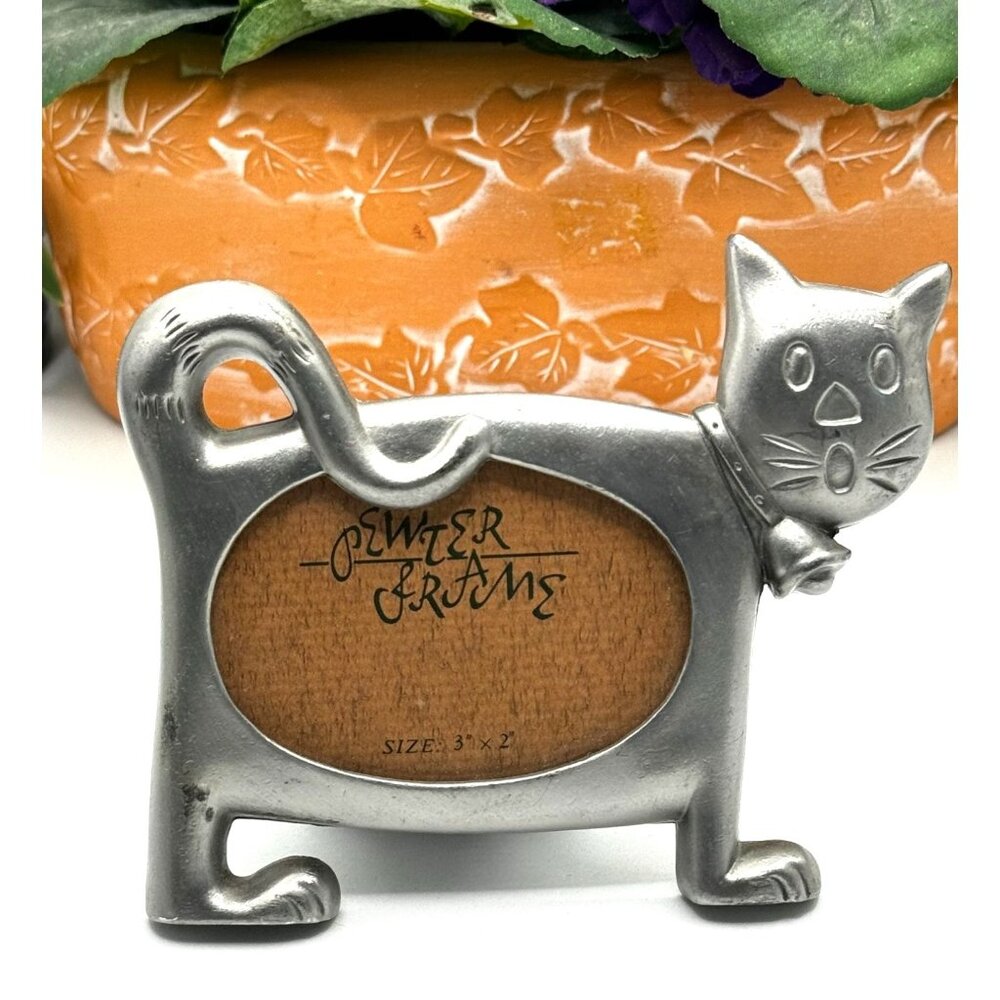 Cat-Shaped Pewter Picture Frame 3" X 2"